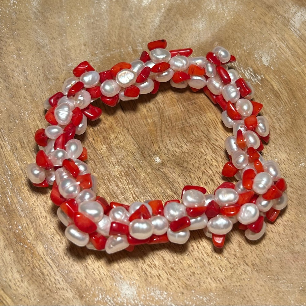 NWOT Pearl & Red Coral Cluster Bracelet